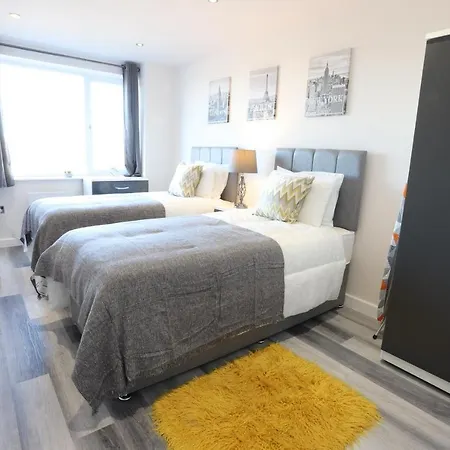 아파트 Necairport Interchange Shortstay Homebase 버밍엄