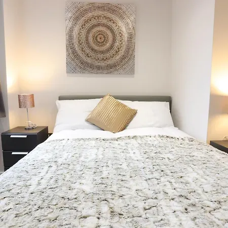 Necairport Interchange Shortstay Homebase 아파트