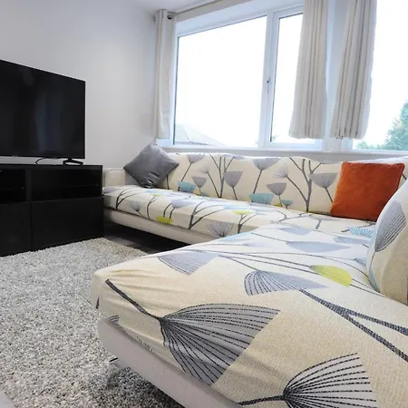 Necairport Interchange Shortstay Homebase 아파트 *