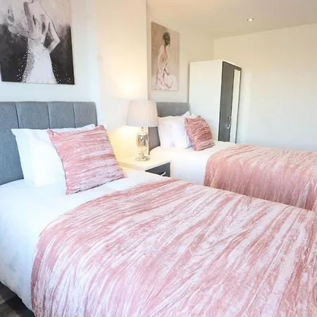 Necairport Interchange Shortstay Homebase 아파트 *